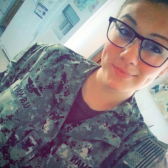 Meet your Posher, Hannah - Picture 5 of 5